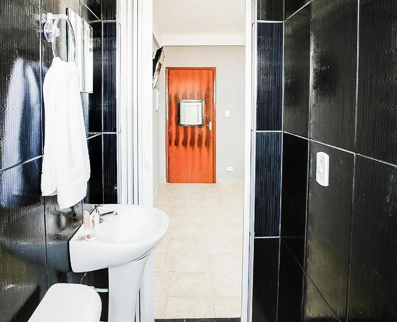 OYO Hotel Boneville, São Paulo