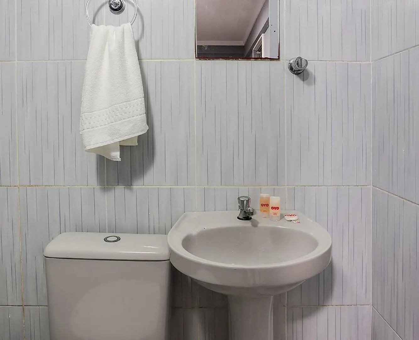 ****  OYO Hotel Boneville, São Paulo Brasil