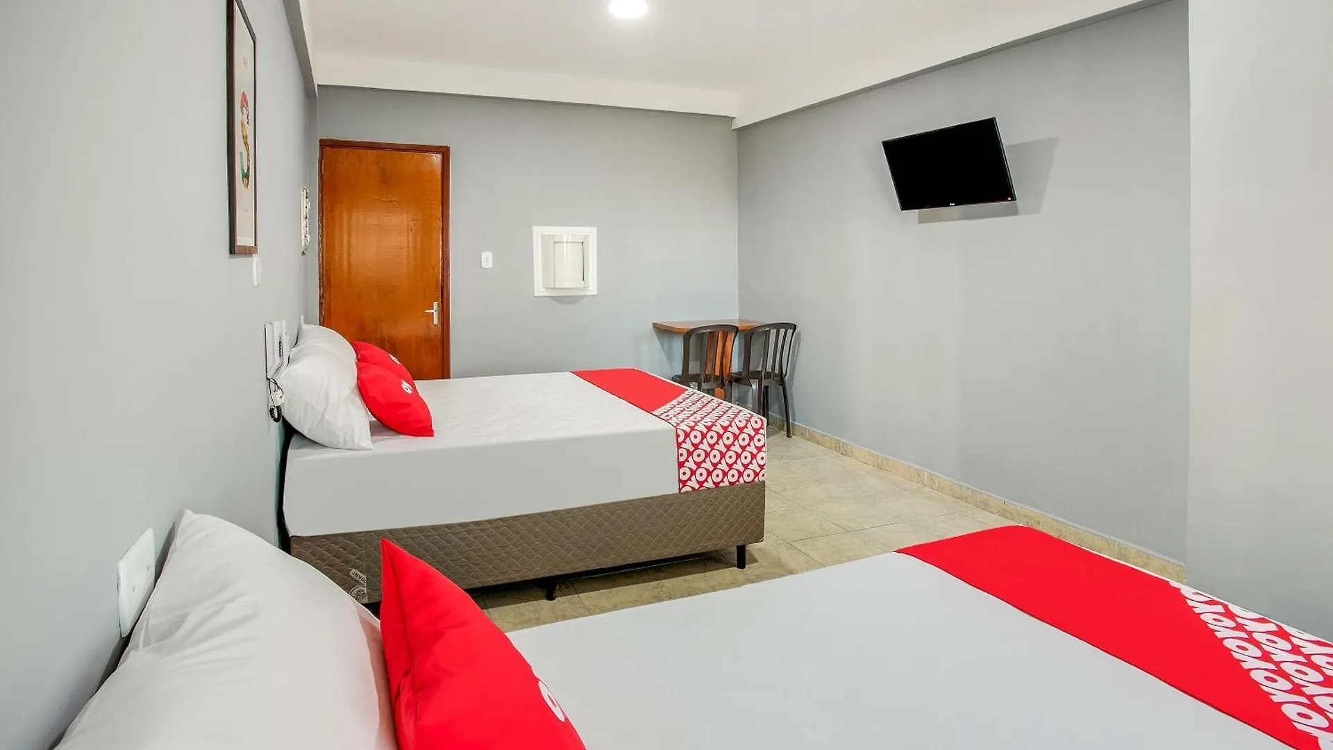 OYO Hotel Boneville, São Paulo
