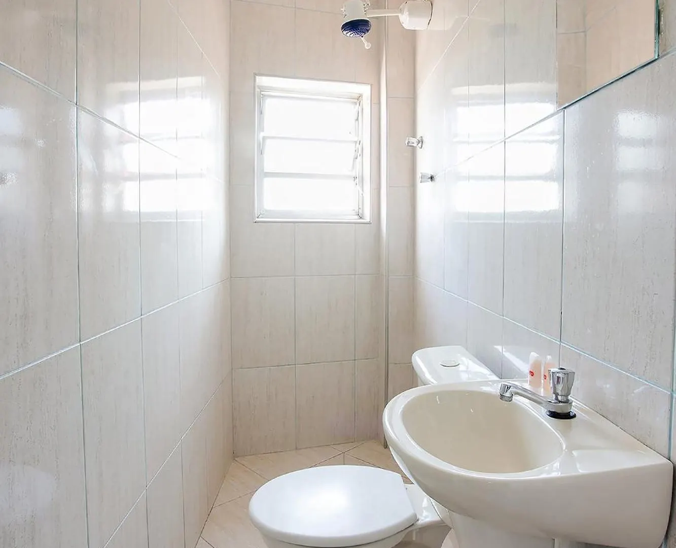Oyo Hotel Boneville, São Paulo Brazília